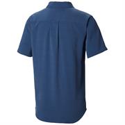 Mossy Trail Skjorten er lavet i et åndbart materiale