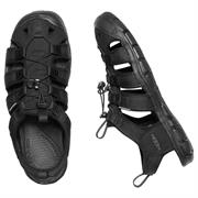 Sandalerne kombinerer beskyttelse fra sko med friheden fra sandaler