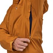 Du kan åbne jakken yderligere under ærmerne, og dermed sikre optimal åndbarhed.